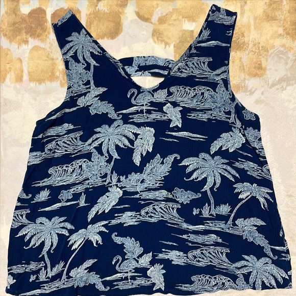 Soft Tropical Tank Blouse - Picture 5 of 5